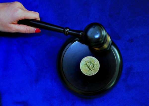 Уоррен вимагає від MrBeast розкрити деталі криптопроекту для підлітків